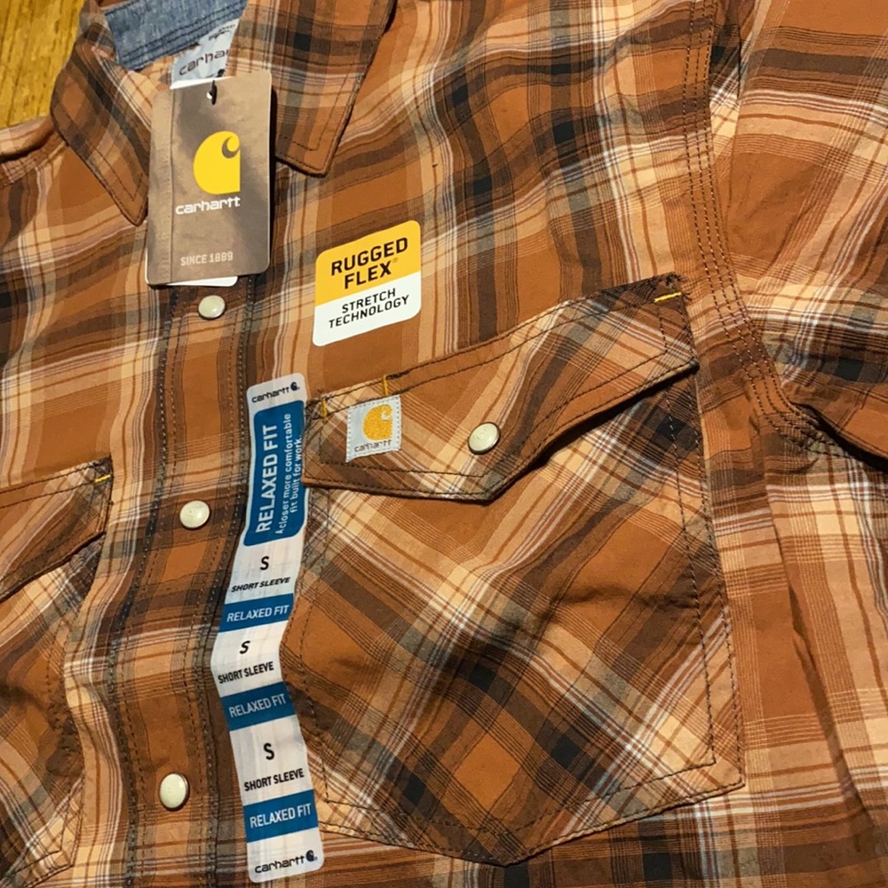 COPY - Carhartt Rugged Flex Short Sleeve Button Down - Picture 2 of 4